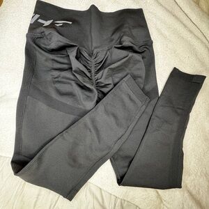 Echt Butt Scrunch Leggings